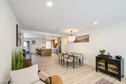 Dining - 218 E Cairo Dr, Tempe, AZ 85282 photo 3 of 3