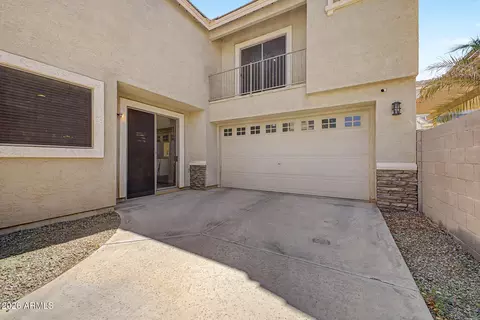 Exterior - 1807 E Dunbar Dr, Phoenix, AZ 85042 photo 4 of 6