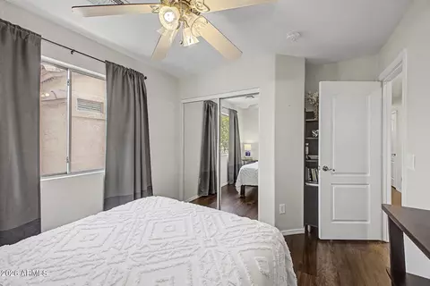 Bedroom - 1807 E Dunbar Dr, Phoenix, AZ 85042 photo 4 of 4