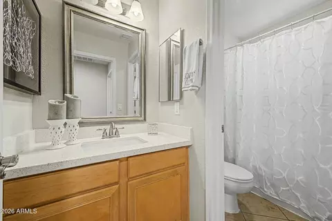 Bath - 1807 E Dunbar Dr, Phoenix, AZ 85042 photo 4 of 4