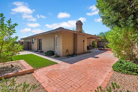Exterior - 1110 E Orangewood Ave, Phoenix, AZ 85020 photo 5 of 5