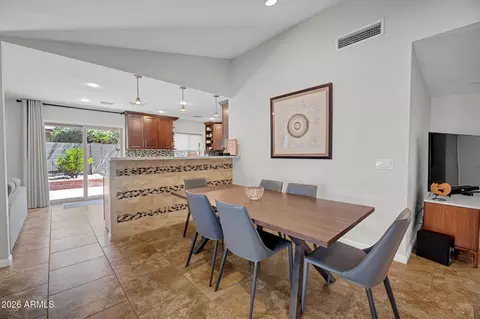 Dining - 1110 E Orangewood Ave, Phoenix, AZ 85020 photo 1 of 2