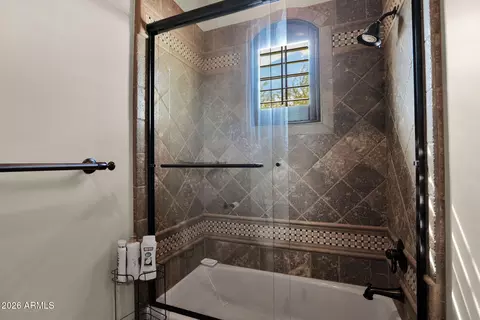 Bath - 9546 E Julep Cir, Mesa, AZ 85207 photo 5 of 10