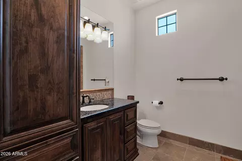 Bath - 9546 E Julep Cir, Mesa, AZ 85207 photo 8 of 10