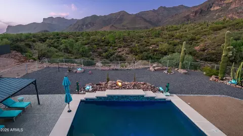 2421 S Rainbows End --, Gold Canyon, AZ 85118