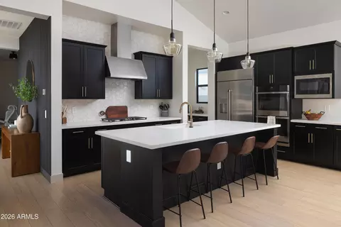 Kitchen - 718 E Summerside Rd, Phoenix, AZ 85042 photo 1 of 3