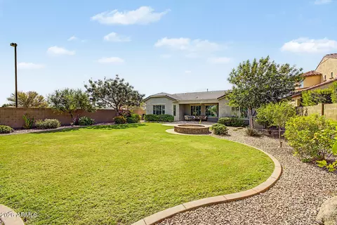 Exterior - 3332 E Azalea Dr, Gilbert, AZ 85298 photo 3 of 5