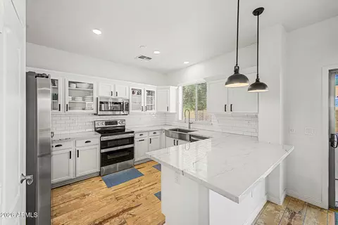 Kitchen - 3134 E Ivanhoe St, Gilbert, AZ 85295 photo 1 of 3