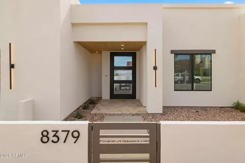 8379 E San Salvador Dr, Scottsdale, AZ 85258