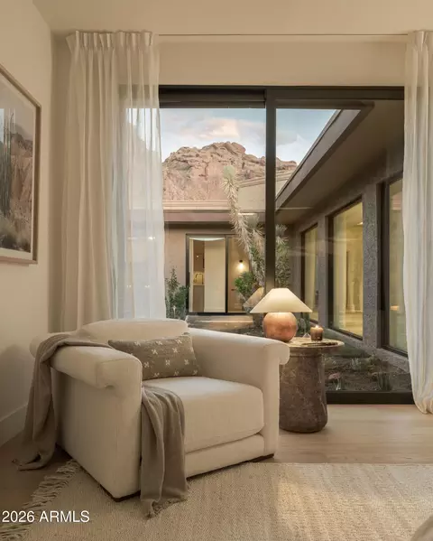 Other - 5970 N Echo Canyon Dr, Phoenix, AZ 85018 photo 3 of 6
