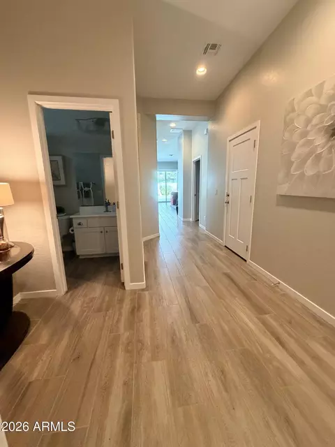 Entry Way - 10142 E Nichols Ave, Mesa, AZ 85209 photo 3 of 3