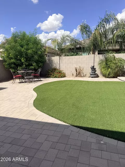 Exterior - 10142 E Nichols Ave, Mesa, AZ 85209 photo 5 of 9
