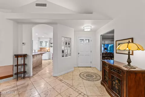 Entry Way - 610 W Glenn Dr, Phoenix, AZ 85021 photo 1 of 2