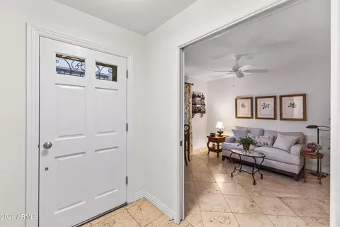 Entry Way - 610 W Glenn Dr, Phoenix, AZ 85021 photo 2 of 2