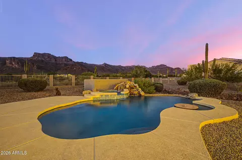 Exterior - 1111 S Deer Run Ct, Apache Junction, AZ 85119 photo 8 of 11