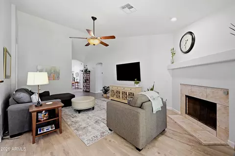 Living - 762 S Bahama Dr, Gilbert, AZ 85296 photo 4 of 4