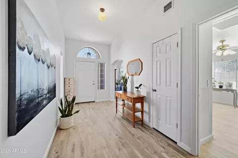 Entry Way - 762 S Bahama Dr, Gilbert, AZ 85296 photo 1 of 1