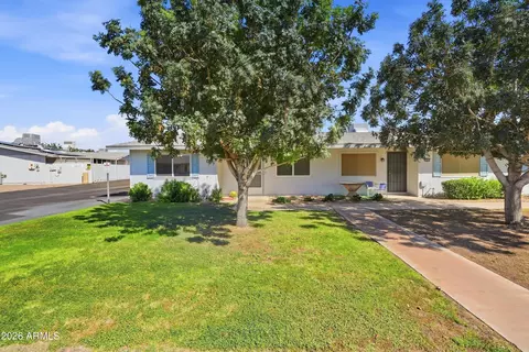 13811 N Garden Court Dr, Sun City, AZ 85351