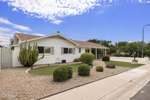 Exterior - 4329 N 35th St, Phoenix, AZ 85018 photo 1 of 11