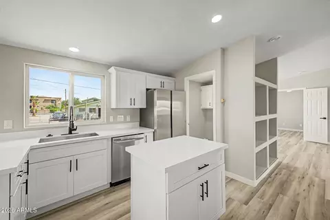 645 S Cornwall Dr, Apache Junction, AZ 85120 photo 11
