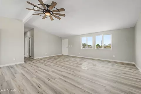 645 S Cornwall Dr, Apache Junction, AZ 85120 photo 7