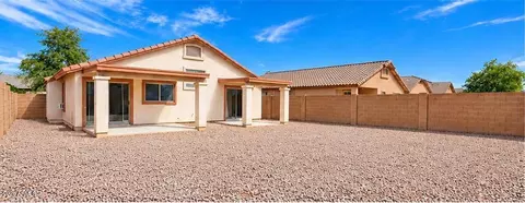 Exterior - 7252 S 252nd Ln, Buckeye, AZ 85326 photo 3 of 7
