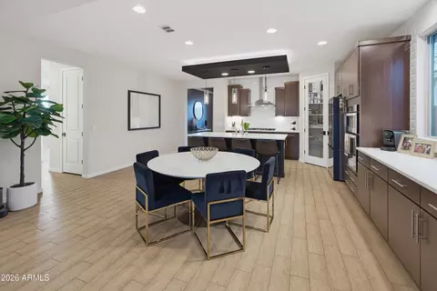 Dining - 3211 E Bryce Ln, Phoenix, AZ 85050 photo 1 of 1
