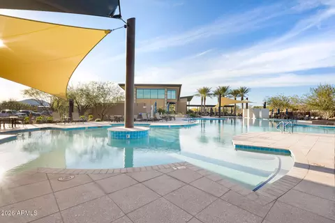 Exterior - 3211 E Bryce Ln, Phoenix, AZ 85050 photo 9 of 11
