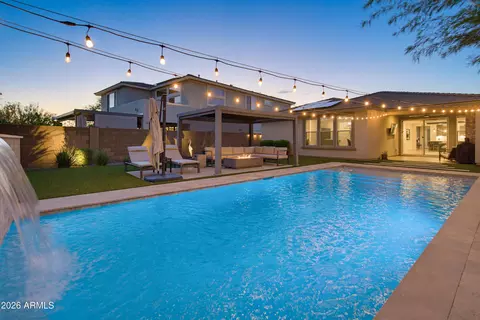 Exterior - 3211 E Bryce Ln, Phoenix, AZ 85050 photo 7 of 11