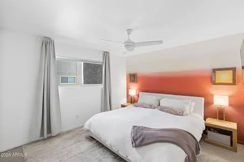 Bedroom - 5525 E Thomas Rd #R9, Phoenix, AZ 85018 photo 1 of 2