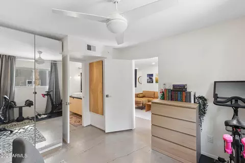 Bedroom - 5525 E Thomas Rd #R9, Phoenix, AZ 85018 photo 2 of 2