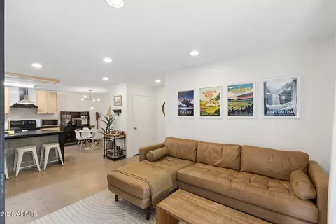 Living - 5525 E Thomas Rd #R9, Phoenix, AZ 85018 photo 3 of 4