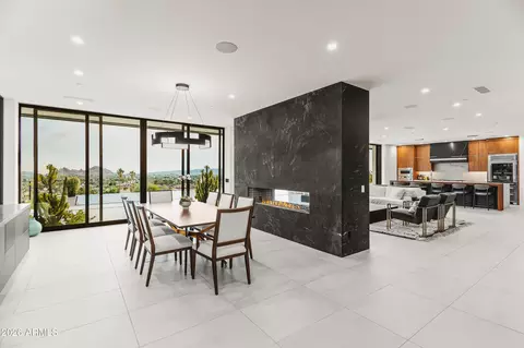 Dining - 4725 N 56th St, Phoenix, AZ 85018 photo 1 of 2