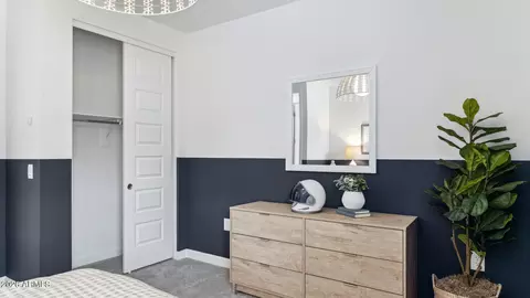 Bedroom - 9727 S 12th St S, Phoenix, AZ 85042 photo 5 of 9