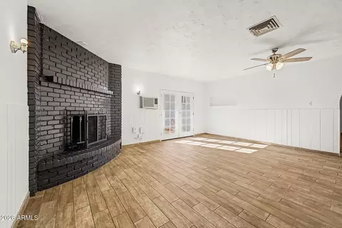 Living - 5509 W Avalon Dr, Phoenix, AZ 85031 photo 6 of 7
