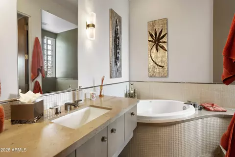 Bath - 511 N Grapevine Dr, Payson, AZ 85541 photo 5 of 5