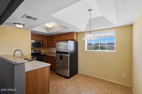 Kitchen - 1720 E Thunderbird Rd #2046, Phoenix, AZ 85022 photo 1 of 3