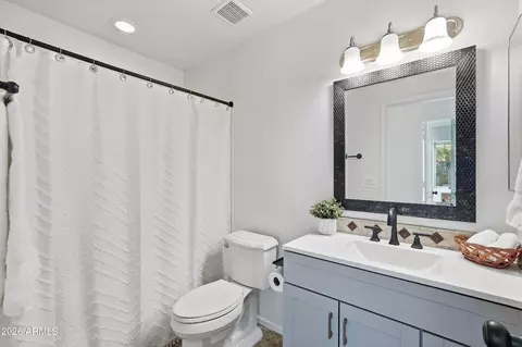 Bath - 1513 W Shellfish Dr, Gilbert, AZ 85233 photo 3 of 3