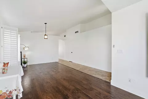 Living - 1513 W Shellfish Dr, Gilbert, AZ 85233 photo 3 of 5