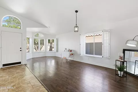 Living - 1513 W Shellfish Dr, Gilbert, AZ 85233 photo 1 of 5
