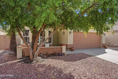 Exterior - 1513 W Shellfish Dr, Gilbert, AZ 85233 photo 4 of 7