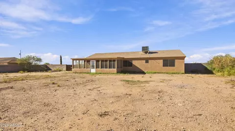 Exterior - 3527 E Batten Rd, Eloy, AZ 85131 photo 7 of 9