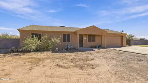 Exterior - 3527 E Batten Rd, Eloy, AZ 85131 photo 3 of 9