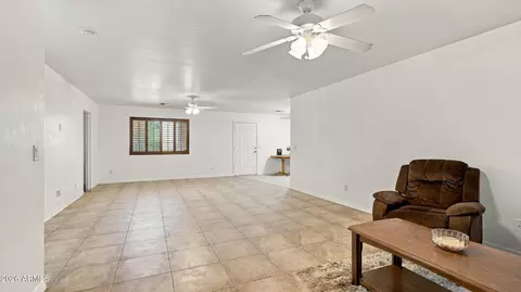 Living - 3527 E Batten Rd, Eloy, AZ 85131 photo 1 of 3