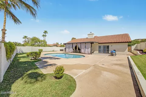 Exterior - 801 E Braeburn Dr, Phoenix, AZ 85022 photo 11 of 11