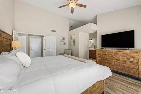 Bedroom - 801 E Braeburn Dr, Phoenix, AZ 85022 photo 5 of 5