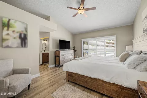 Bedroom - 801 E Braeburn Dr, Phoenix, AZ 85022 photo 3 of 5