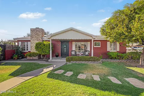 7420 N 58th Dr, Glendale, AZ 85301