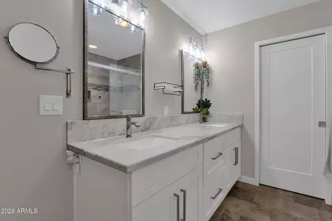 Bath - 2736 E Terrace Ave, Gilbert, AZ 85234 photo 1 of 4