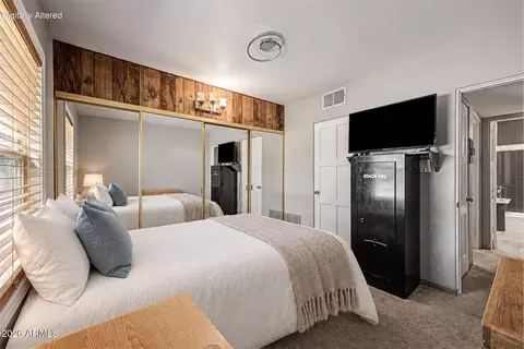 Bedroom - 2216 W Augusta Ave, Phoenix, AZ 85021 photo 8 of 9